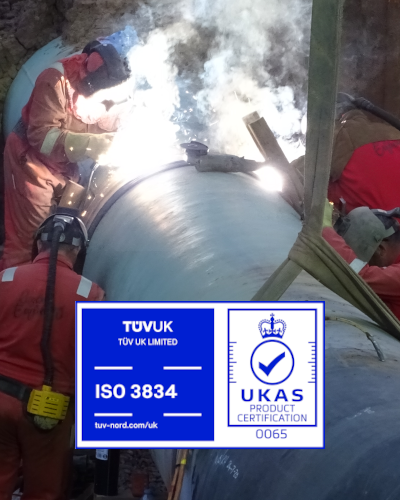 Picture of Rayden Engineering Welder arc welding a large gas pipe