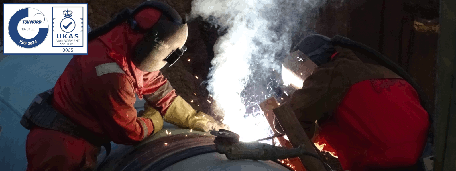 Rayden Engineering Welder welding a steel pipe